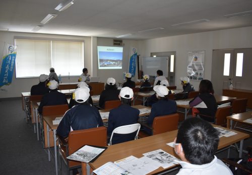 魚苗センターの見学に行って来ました！