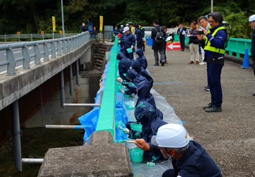 守り抜いてきた伝統の橋を未来に繋ごう